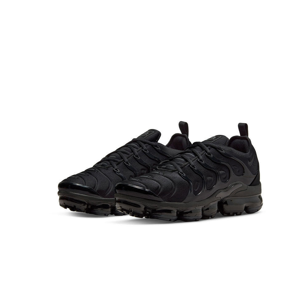 NIKE AIR VAPORMAX PLUS