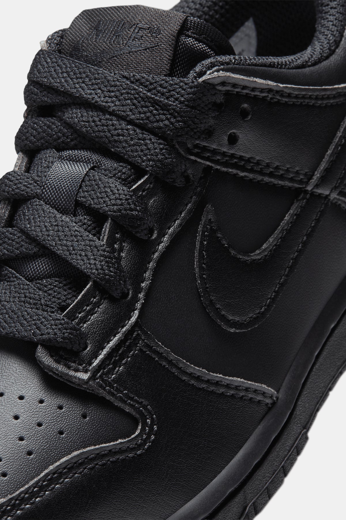 Nike Dunk Low (PS)