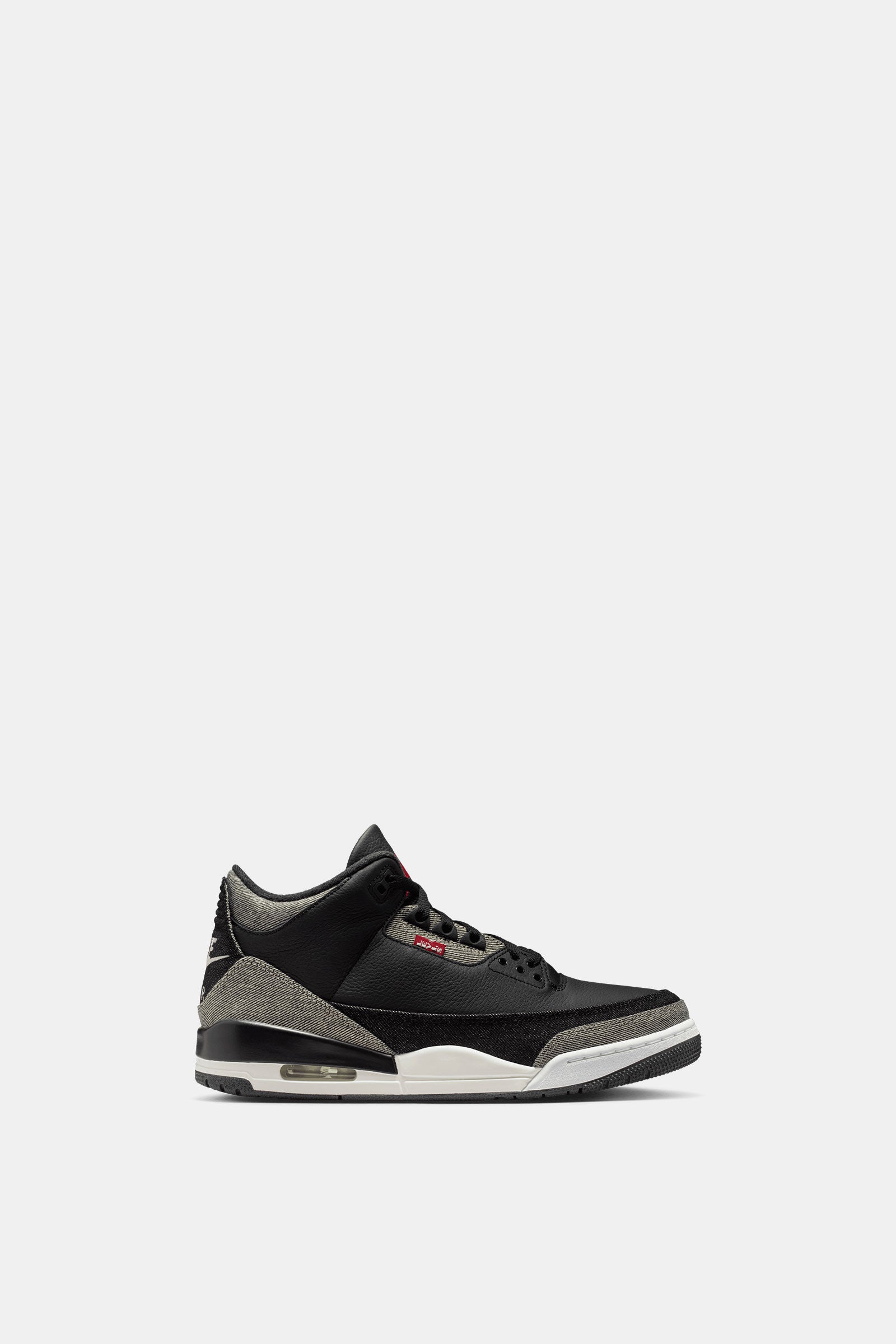 Air Jordan 3 x Levi's® 