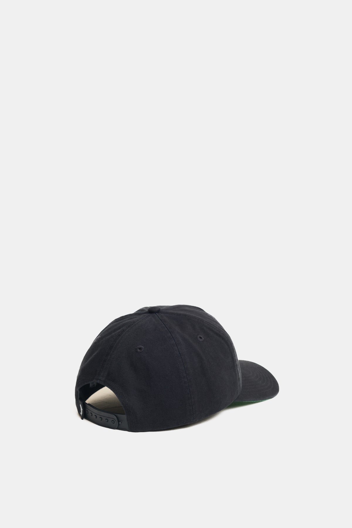 Big Stock Mid Depth Cap