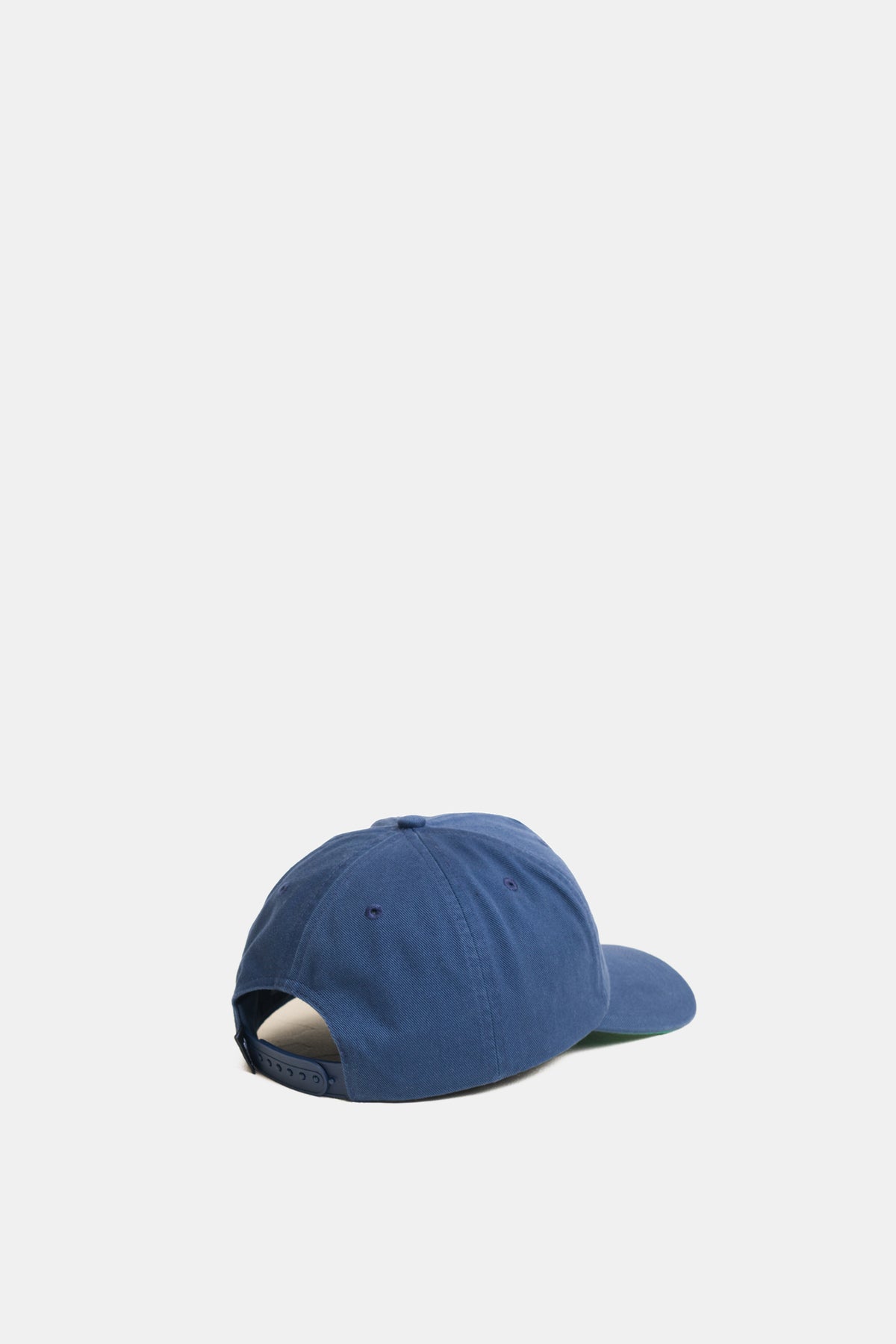 Big Stock Mid Depth Cap