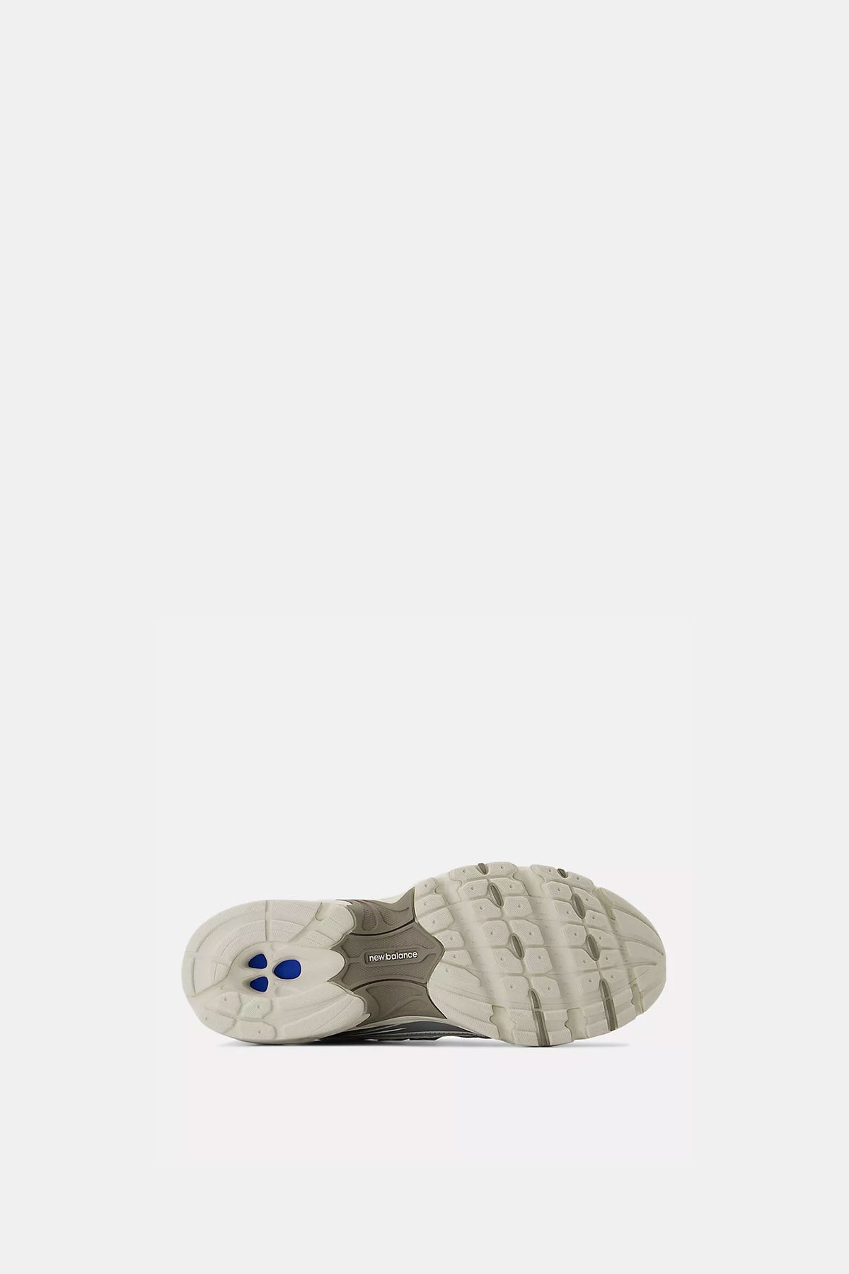 740
