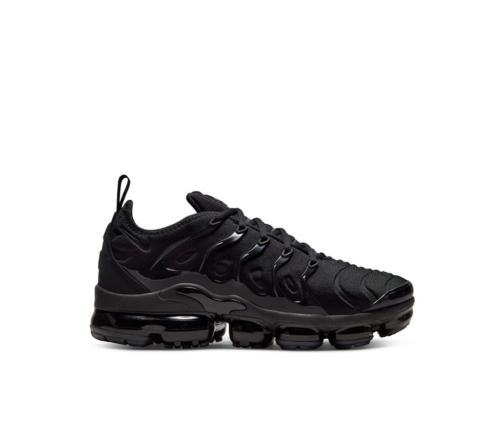 NIKE AIR VAPORMAX PLUS