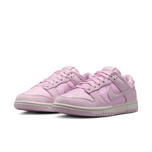 Women's Nike Dunk Low