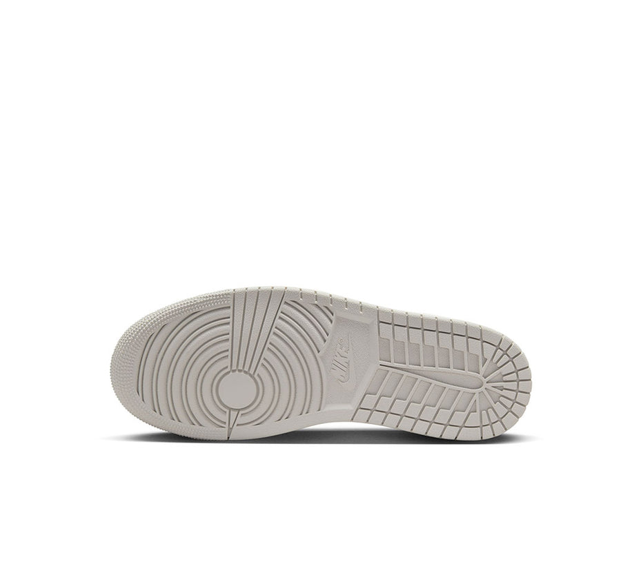 AIR JORDAN 1 RETRO LOW OG