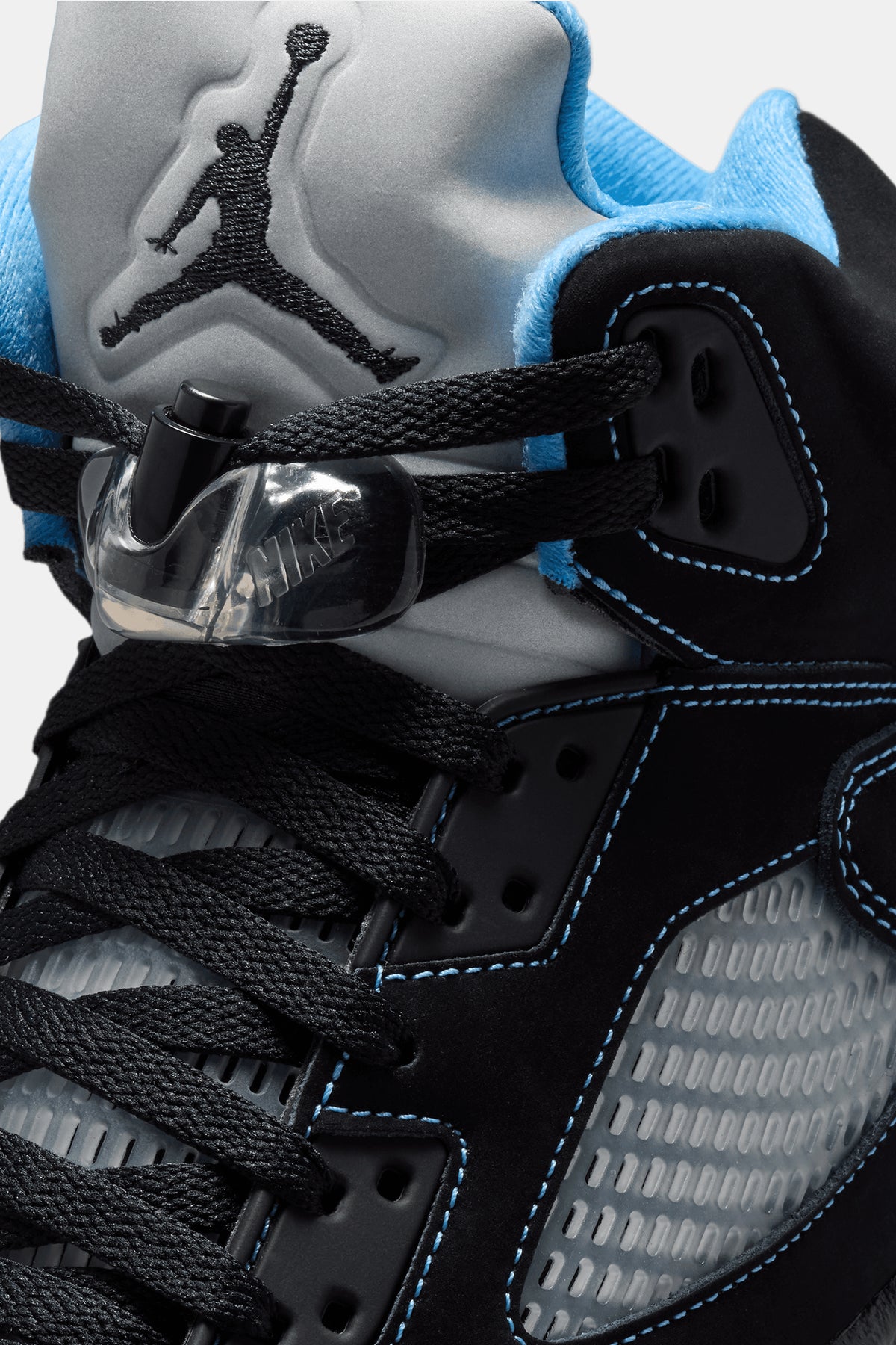 Air Jordan 5 Retro "Black Carolina"