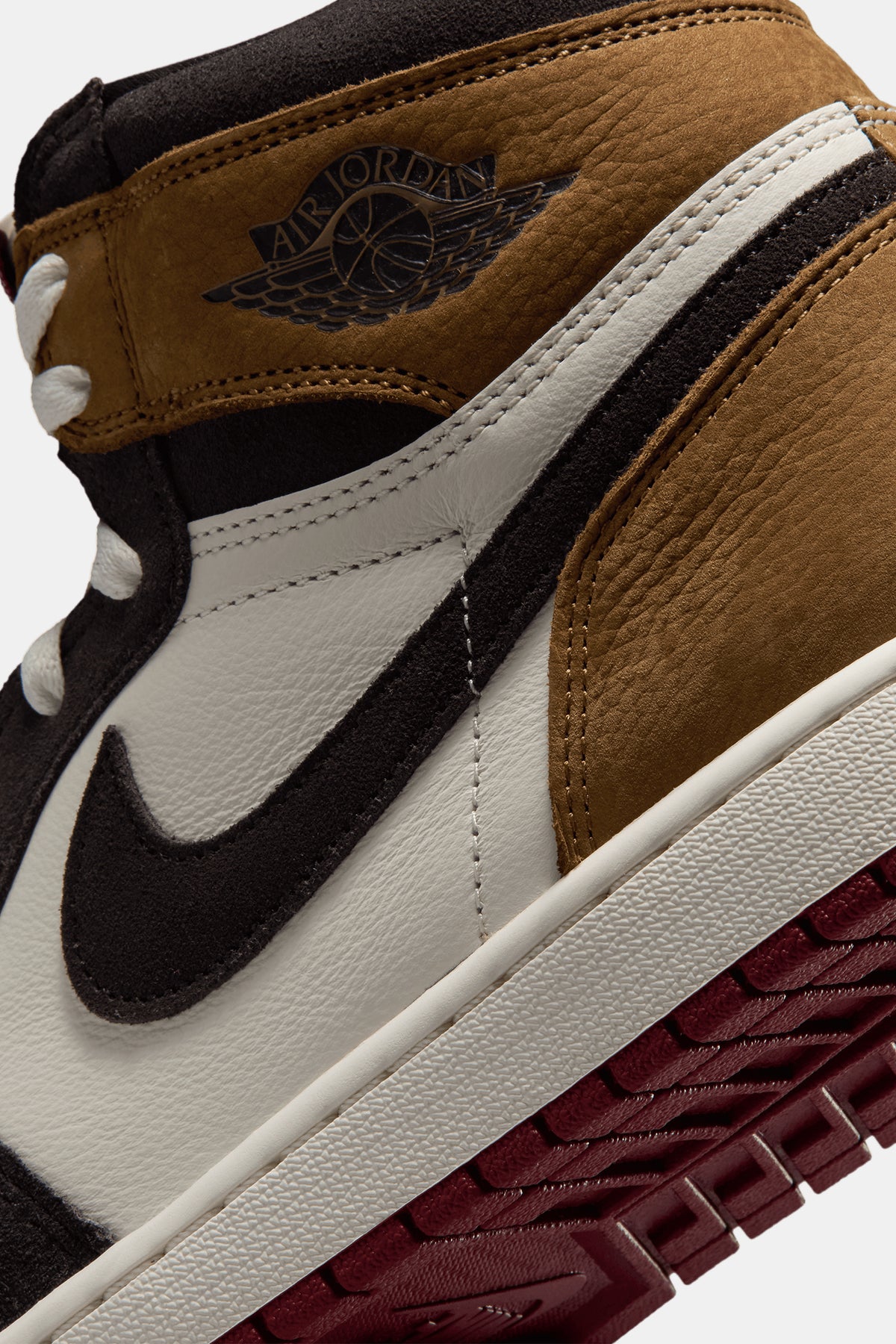 Air Jordan 1 Retro High OG "Love Letter"