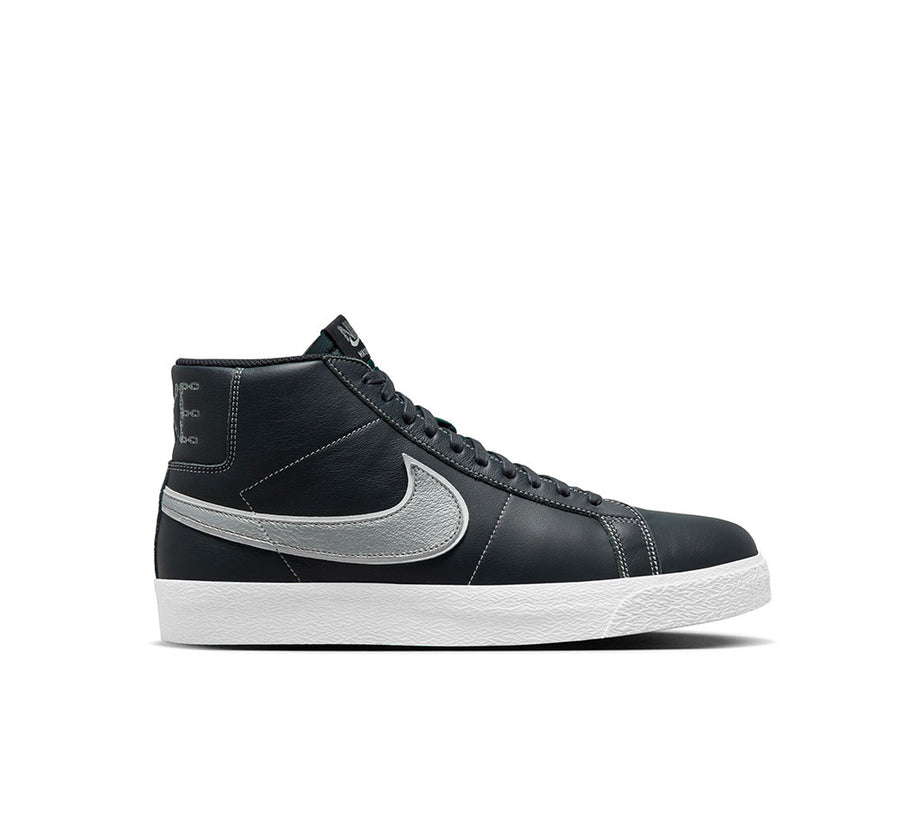 NIKE SB ZOOM BLAZER MID X MASON SILVA