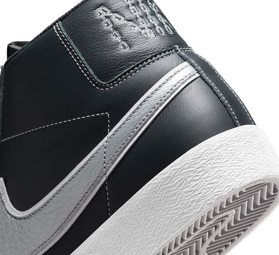 NIKE SB ZOOM BLAZER MID X MASON SILVA