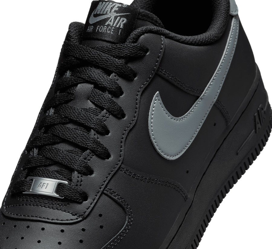 Nike Air Force 1 '07