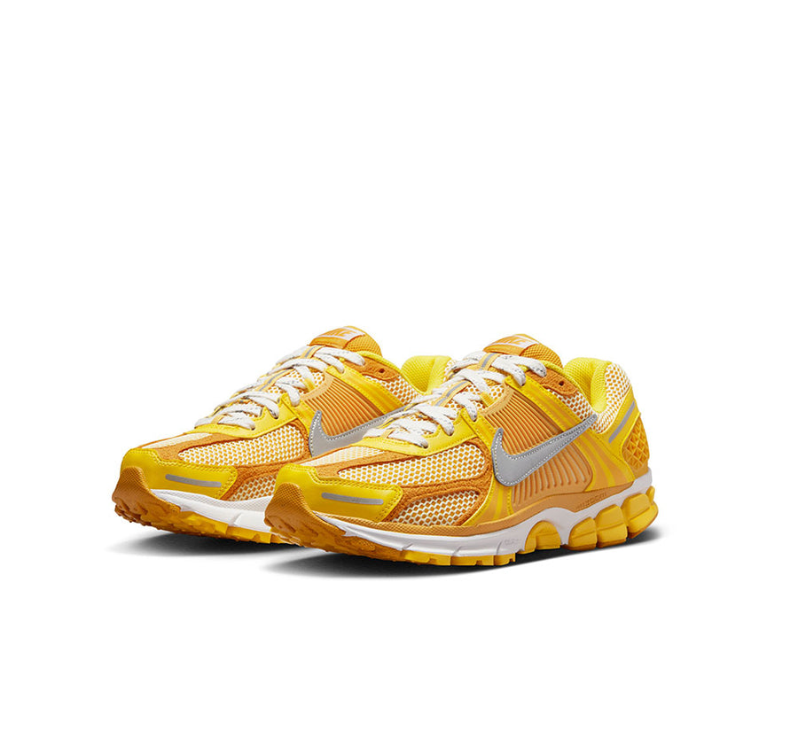 NIKE ZOOM VOMERO 5
