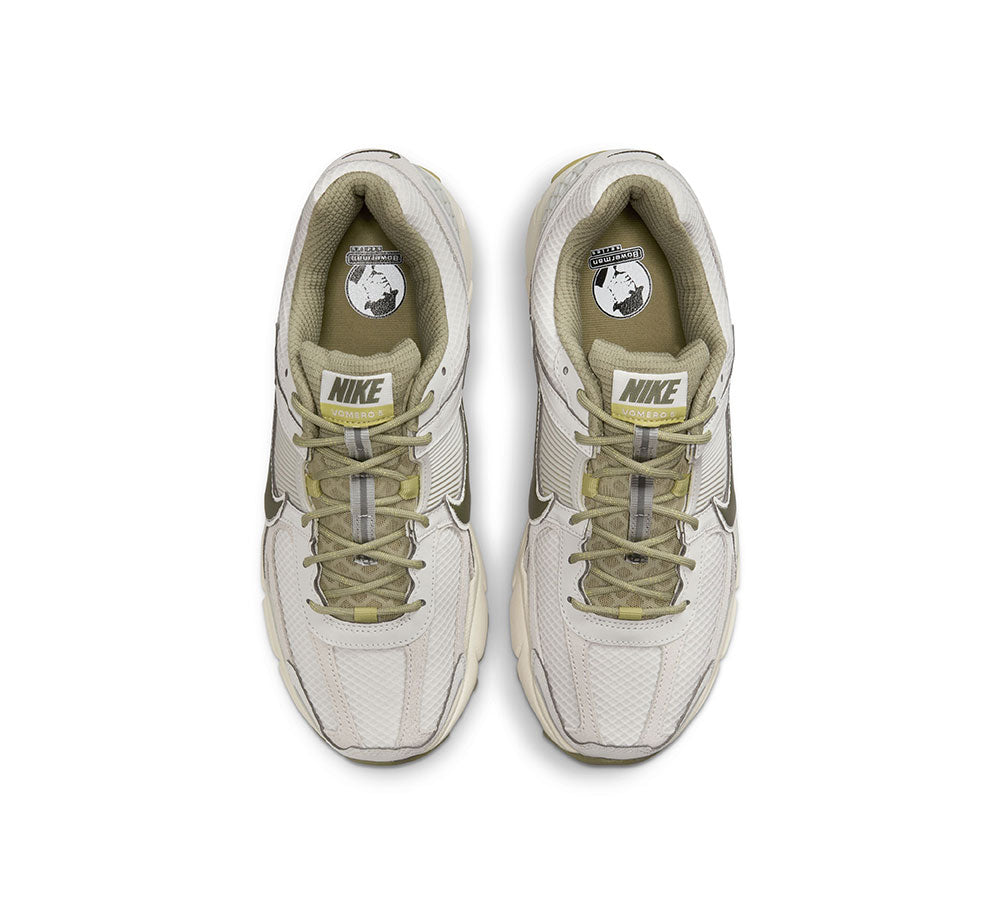 NIKE ZOOM VOMERO 5