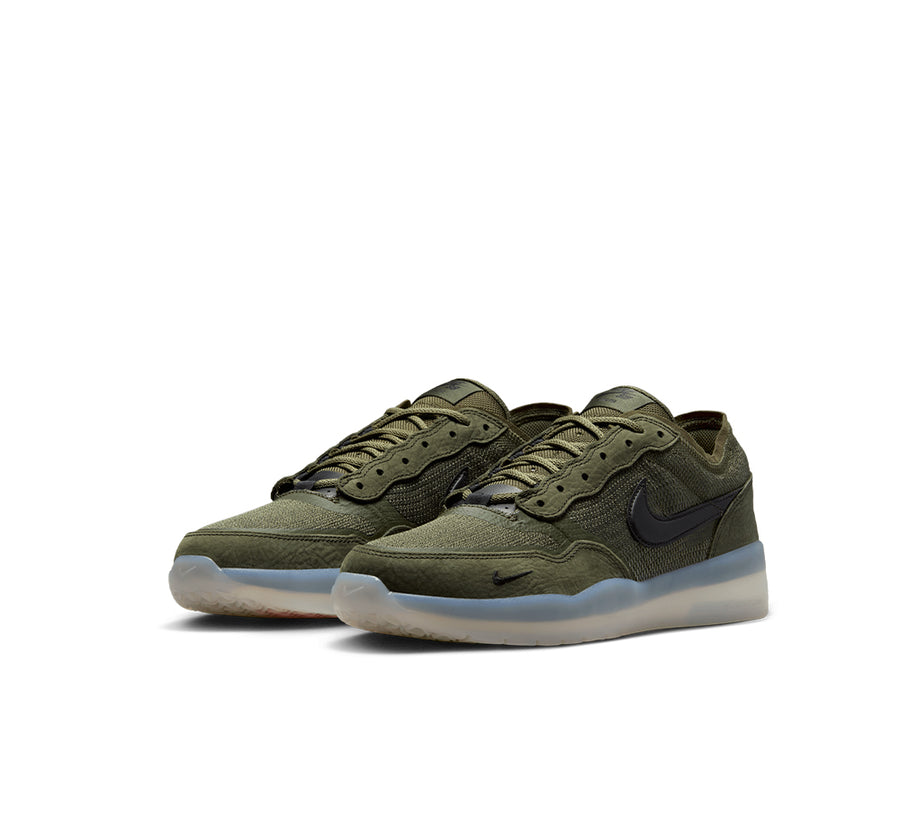 Nike SB PS8