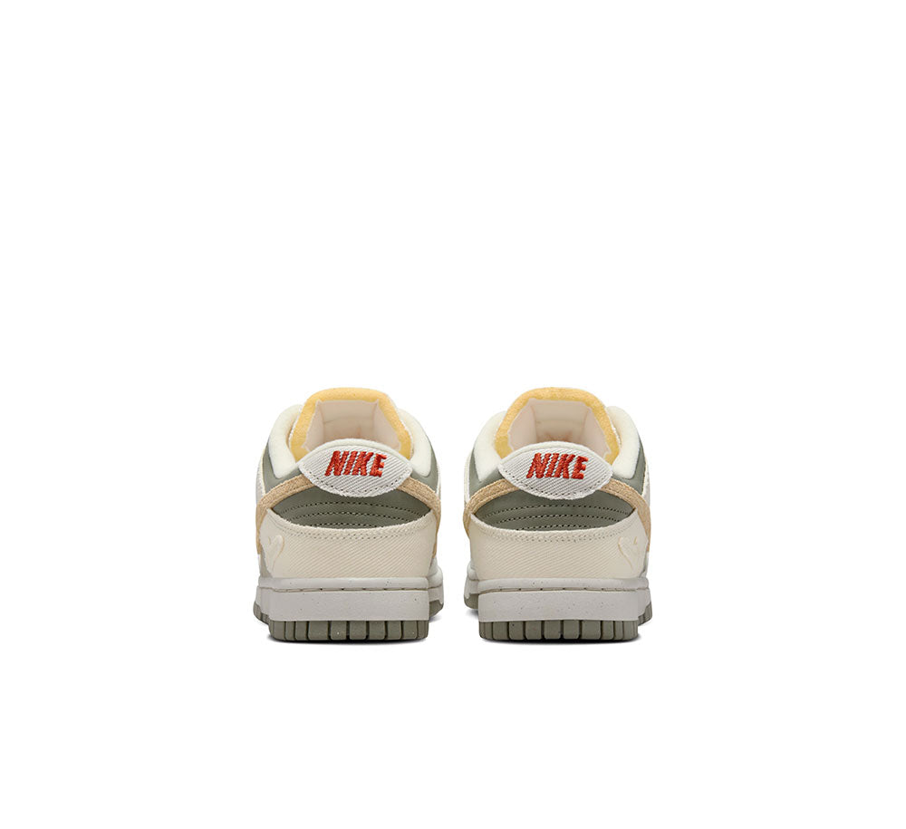 Women's Nike Dunk Low