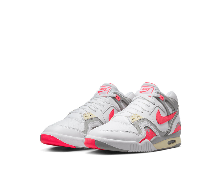 Nike Air Tech Challenge 2