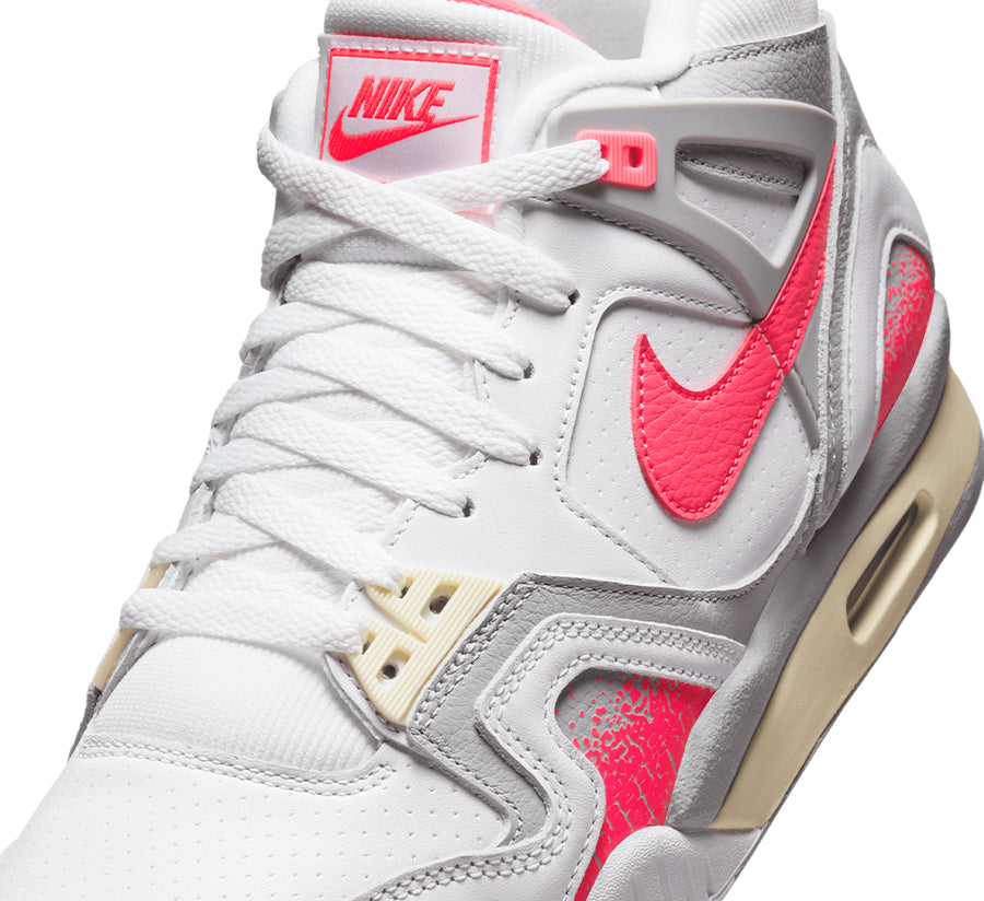 Nike Air Tech Challenge 2