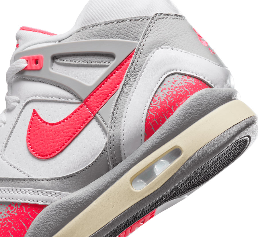 Nike Air Tech Challenge 2