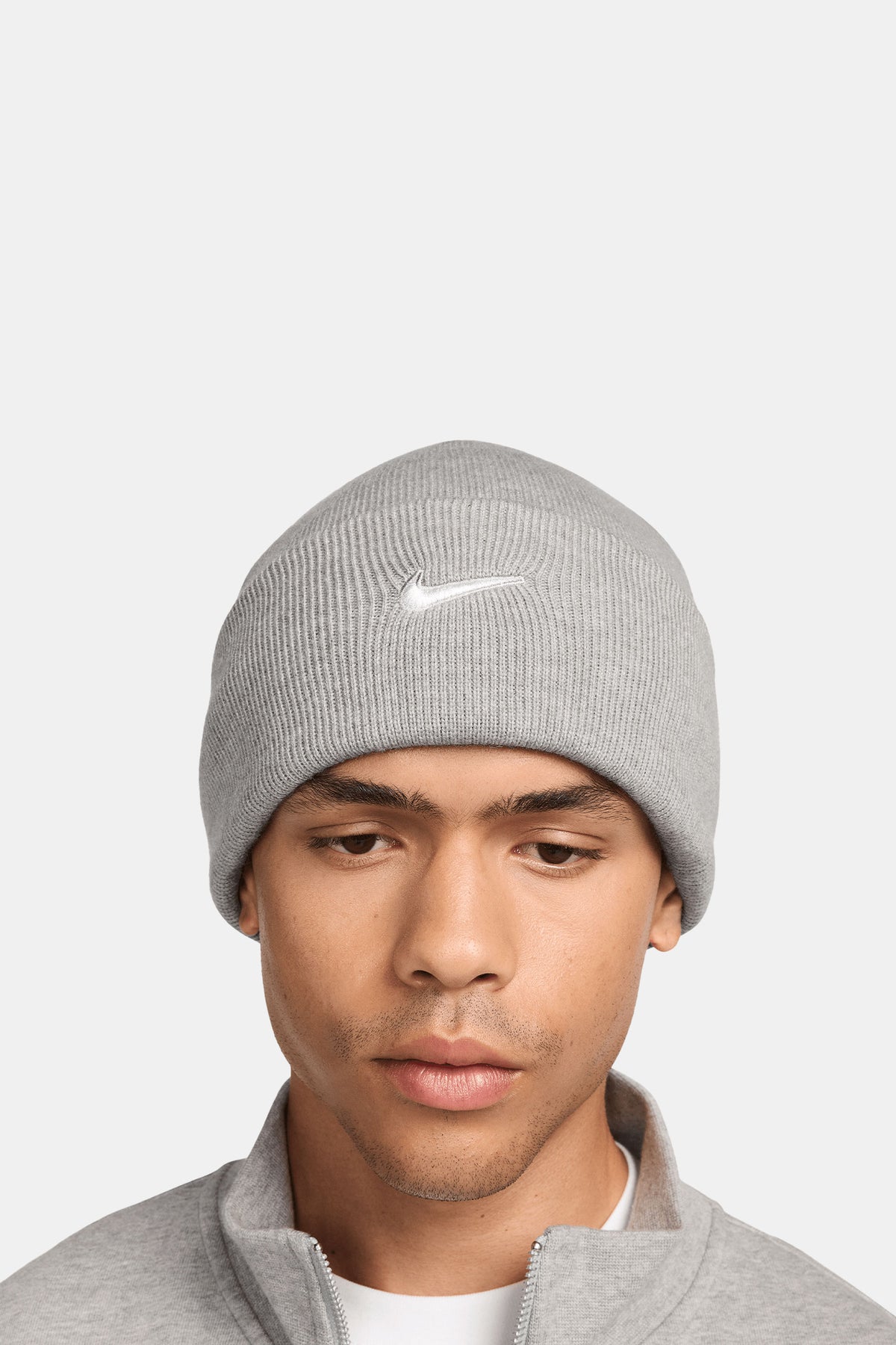 Nike Peak Swoosh Beanie