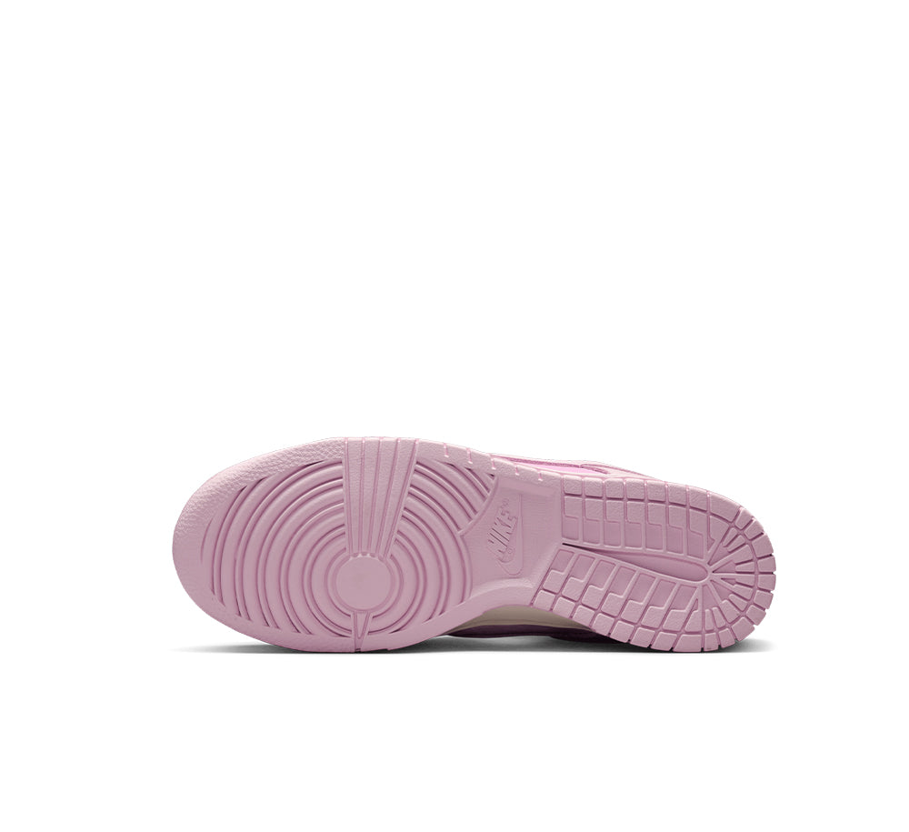 Women's Nike Dunk Low