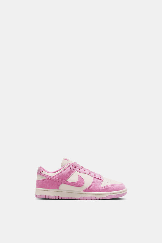 Women's Nike Dunk Low