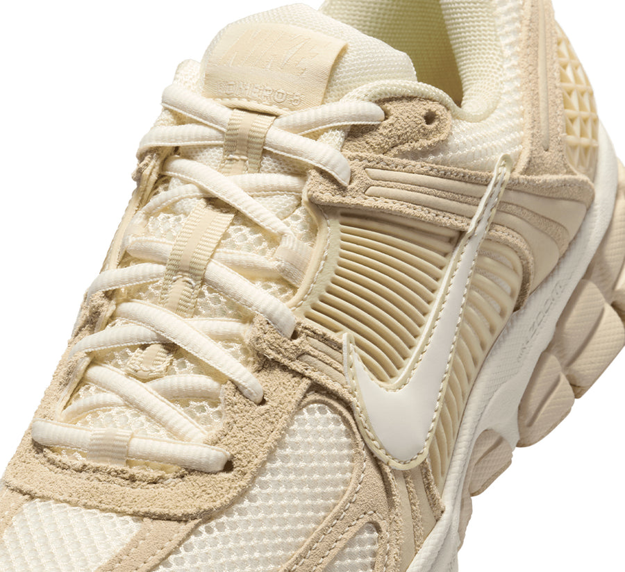 Women's Nike Zoom Vomero 5