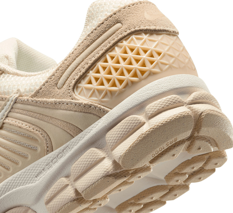 Women's Nike Zoom Vomero 5