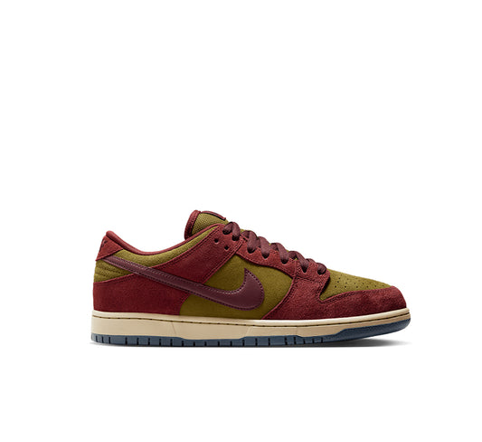 Nike SB Dunk Low Pro