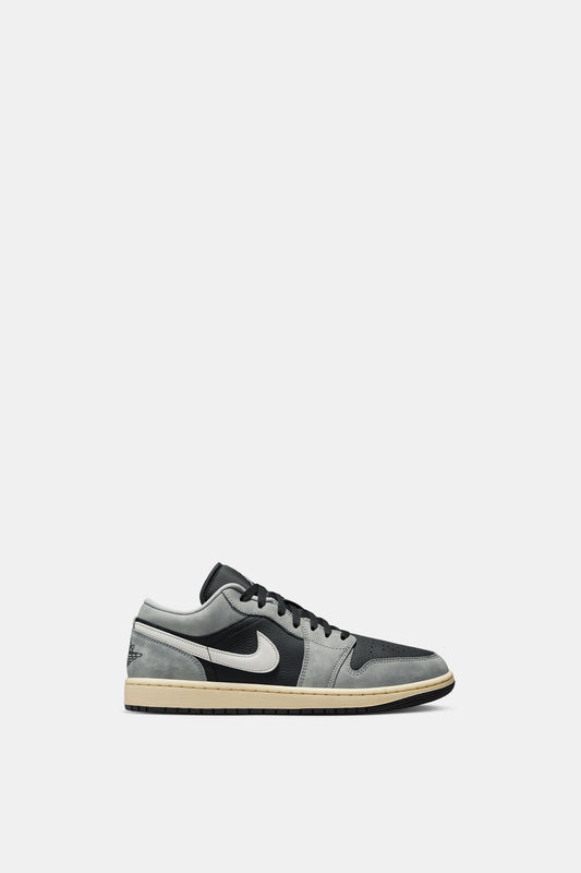 Air Jordan 1 Low SE
