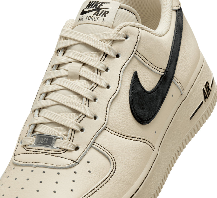 Nike Air Force 1 '07 LV8