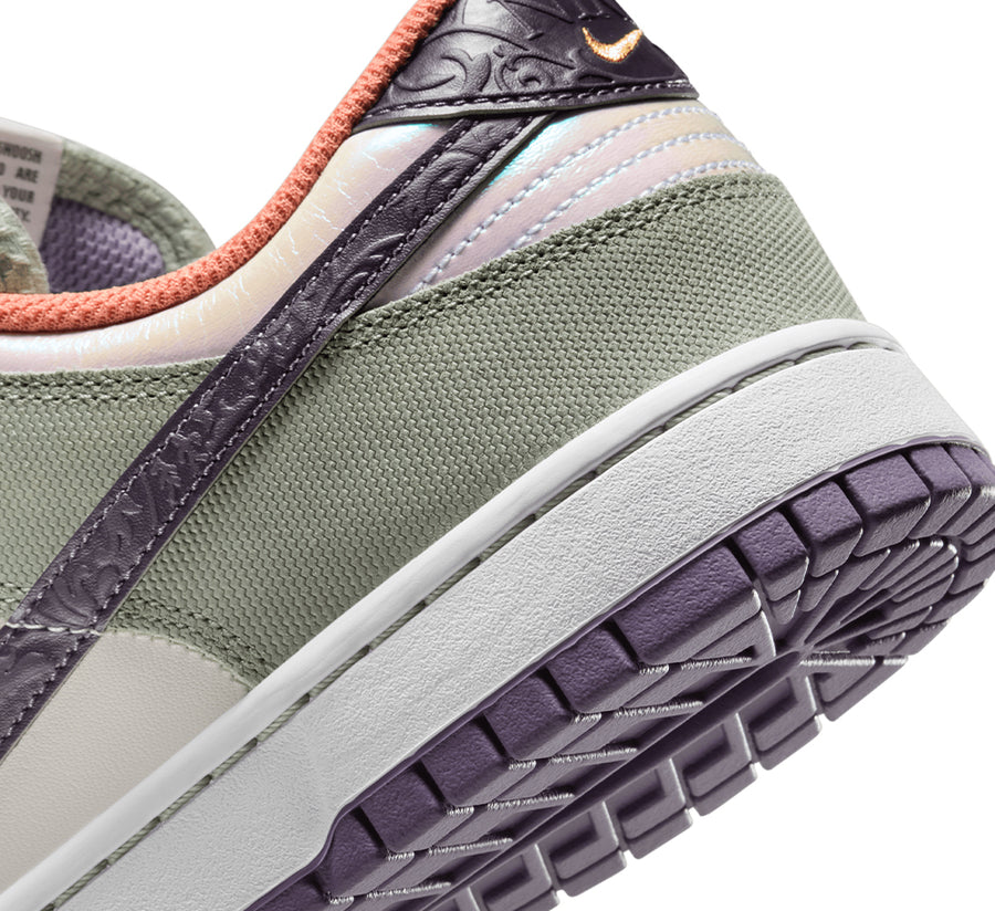 Nike Dunk Low Retro SE