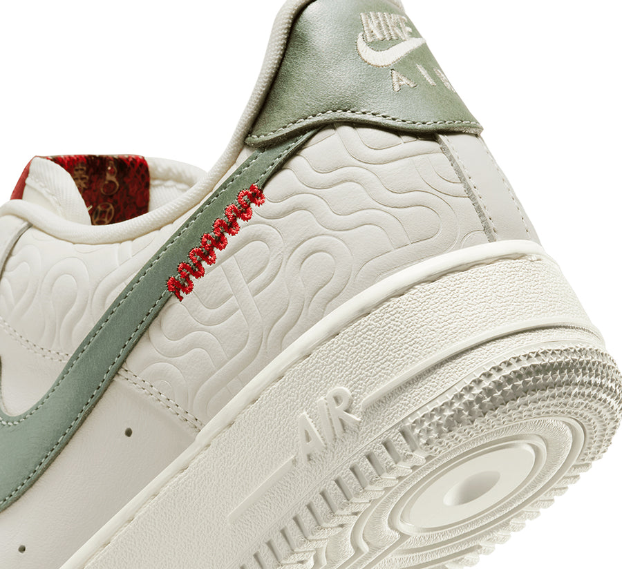 Nike Air Force 1 '07