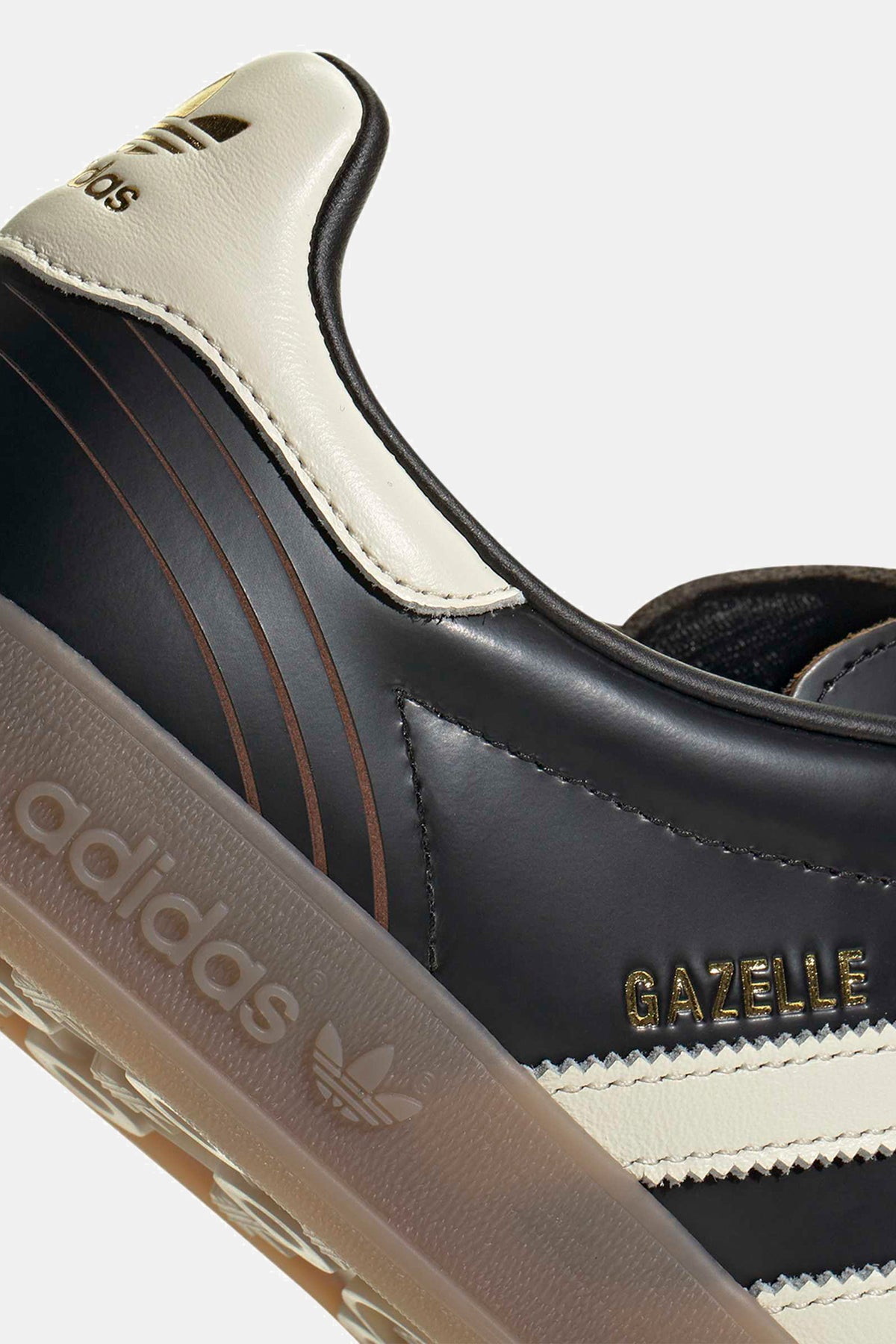 Gazelle Indoor