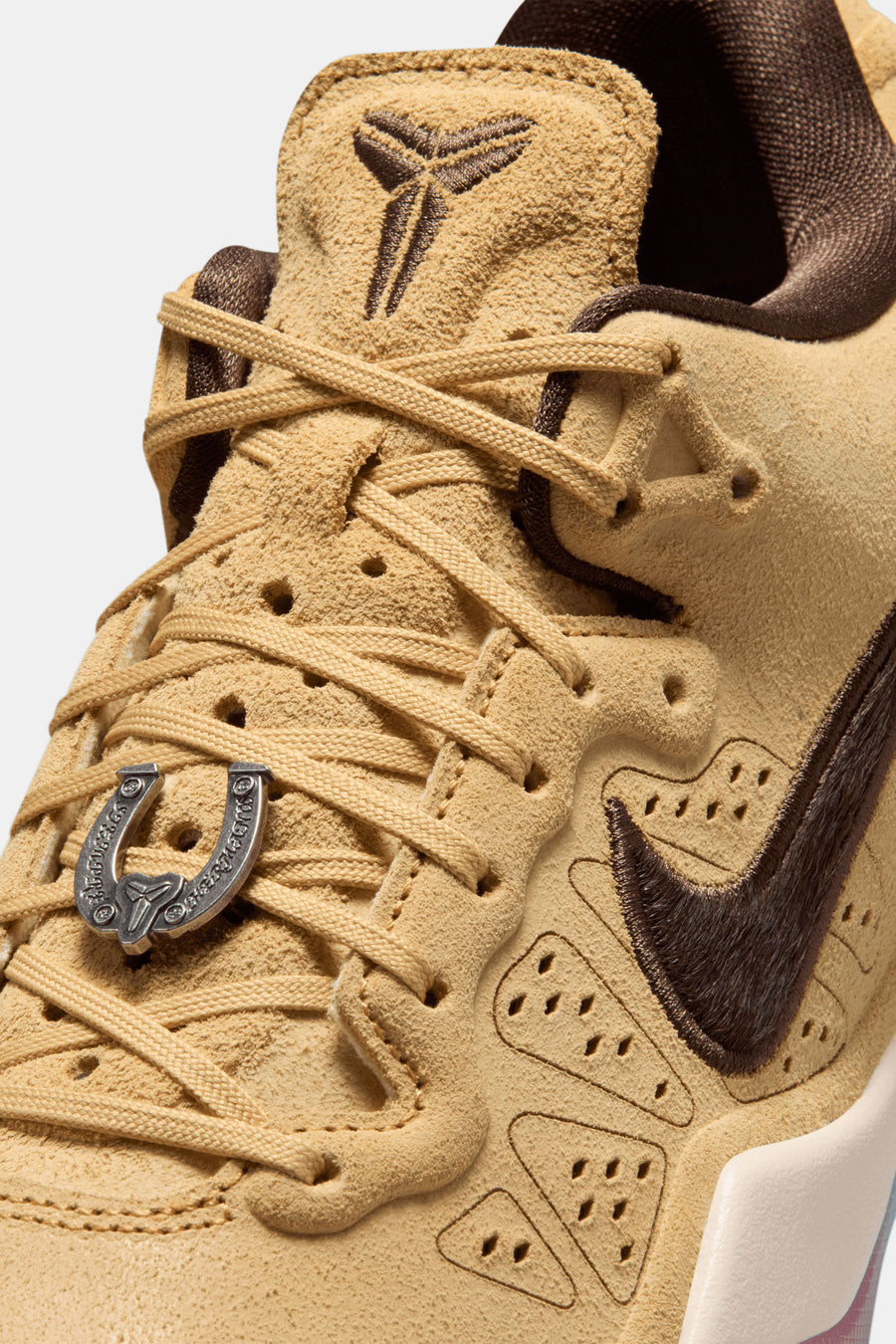 Kobe VIII Protro 