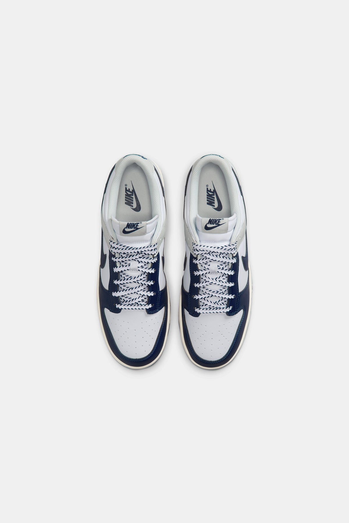 Nike Dunk Low Retro