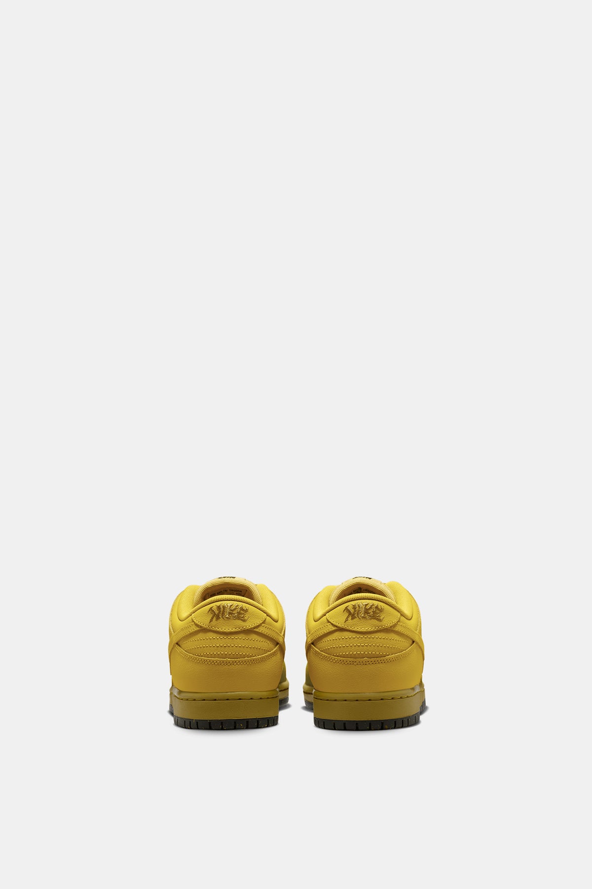Nike SB Dunk Low Pro