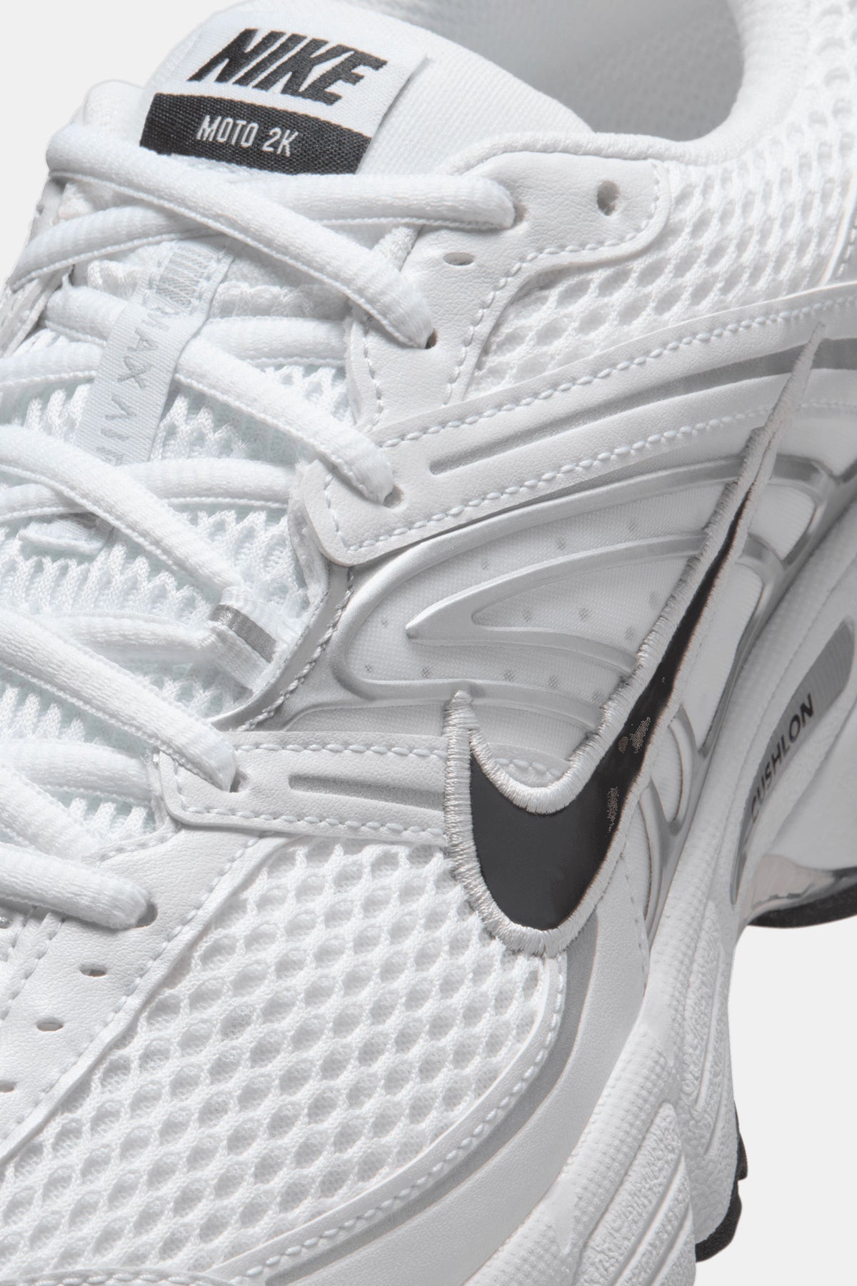 Nike Air Max Moto 2K