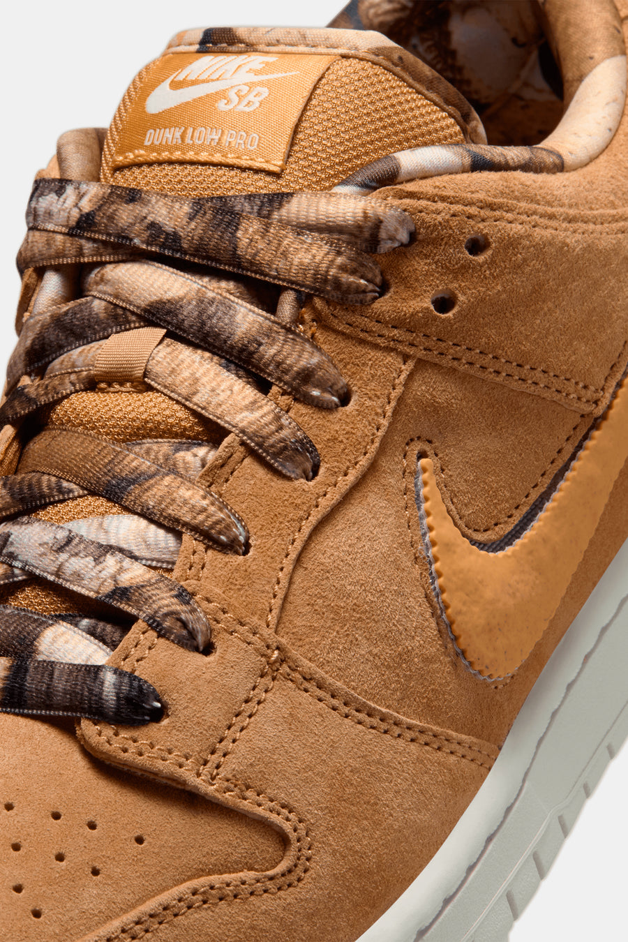 NOTE Manchester x Nike SB Dunk Low – SHOPATKINGS