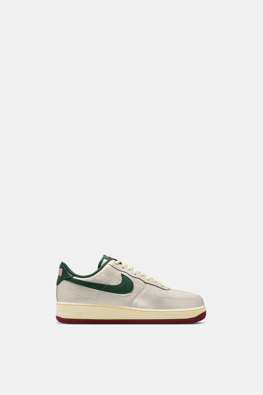 Nike Air Force 1 '07 LV8