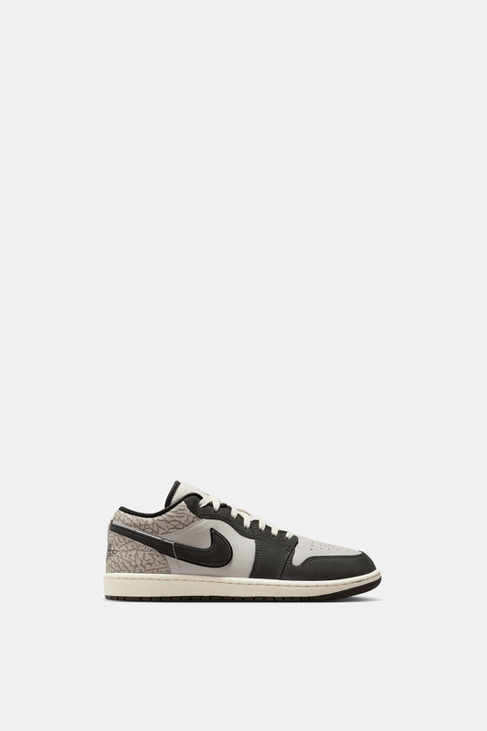 Air Jordan 1 Low SE