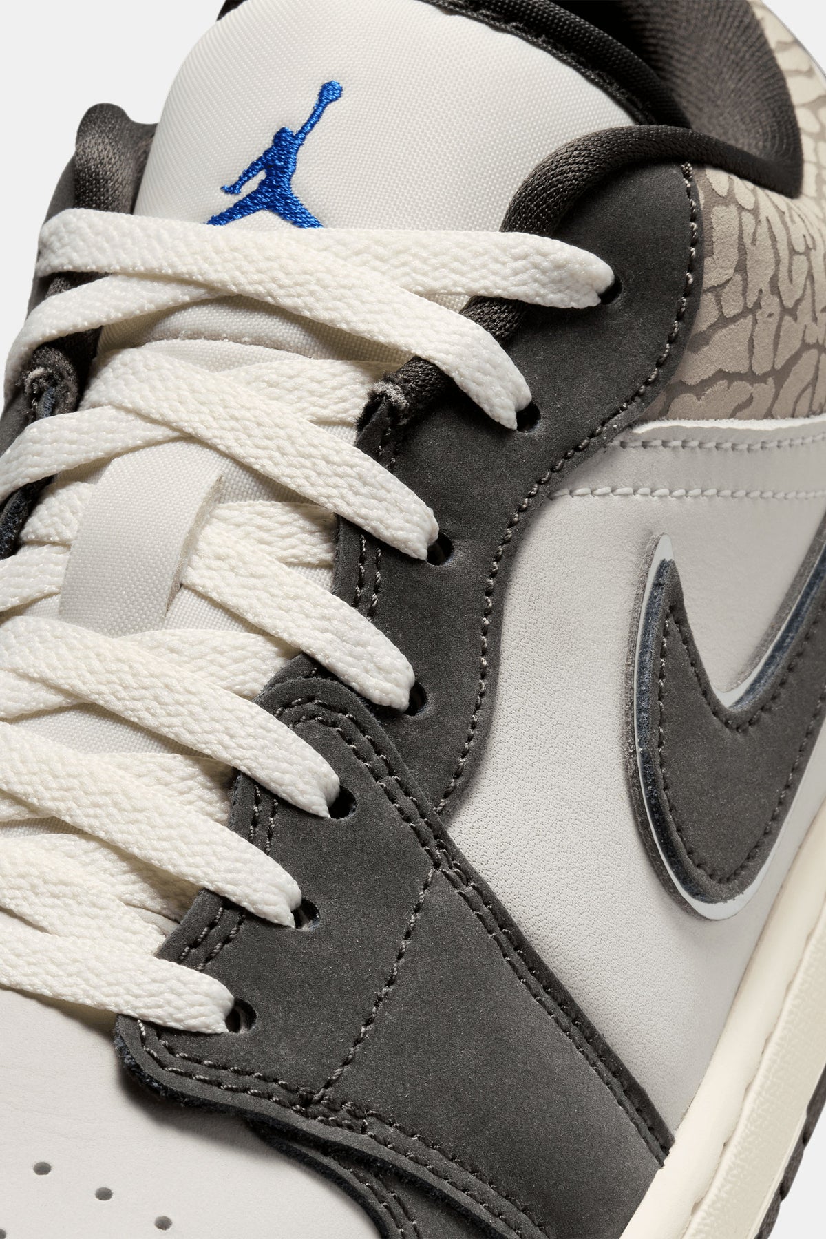 Air Jordan 1 Low SE