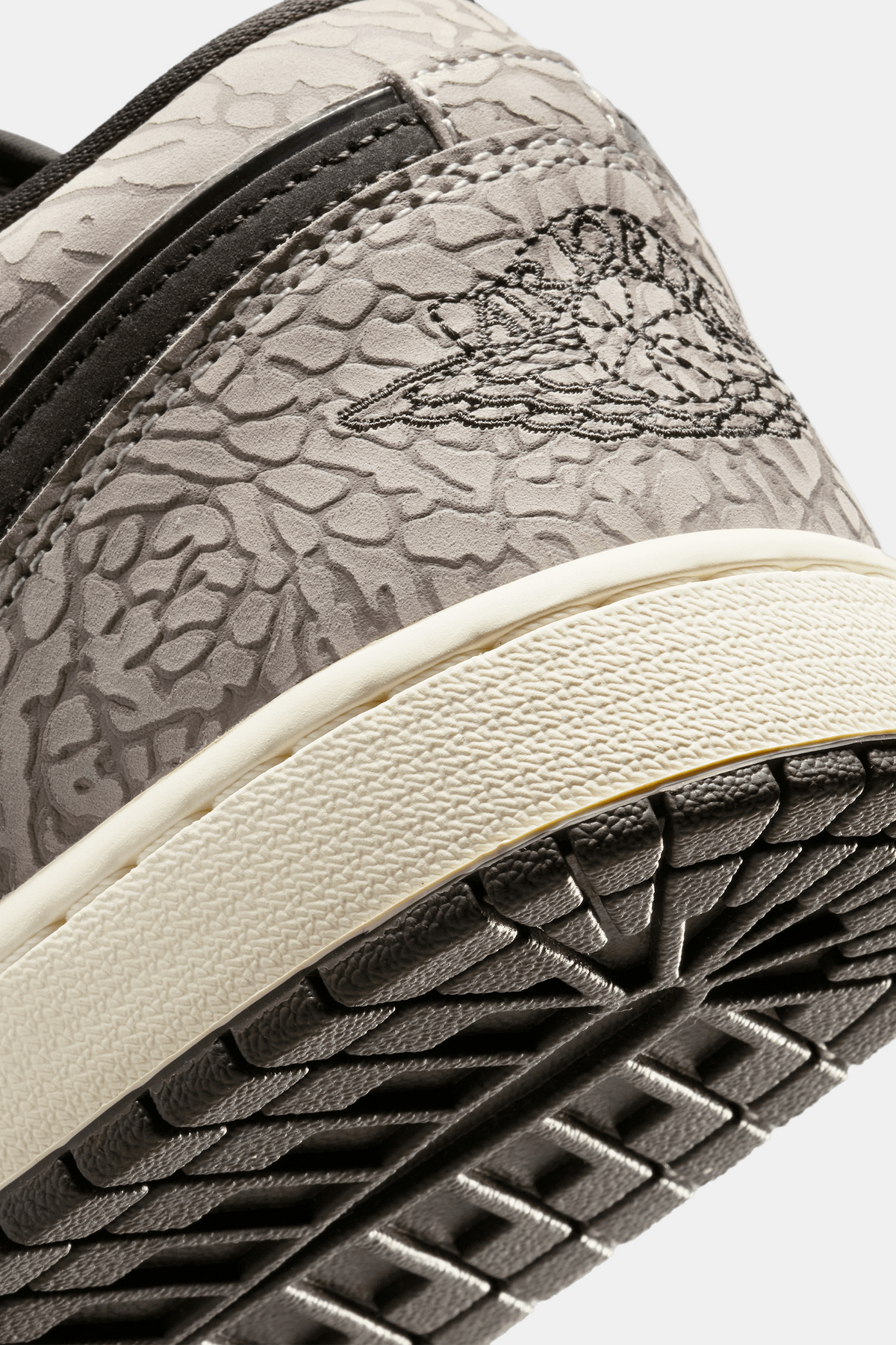 Air Jordan 1 Low SE