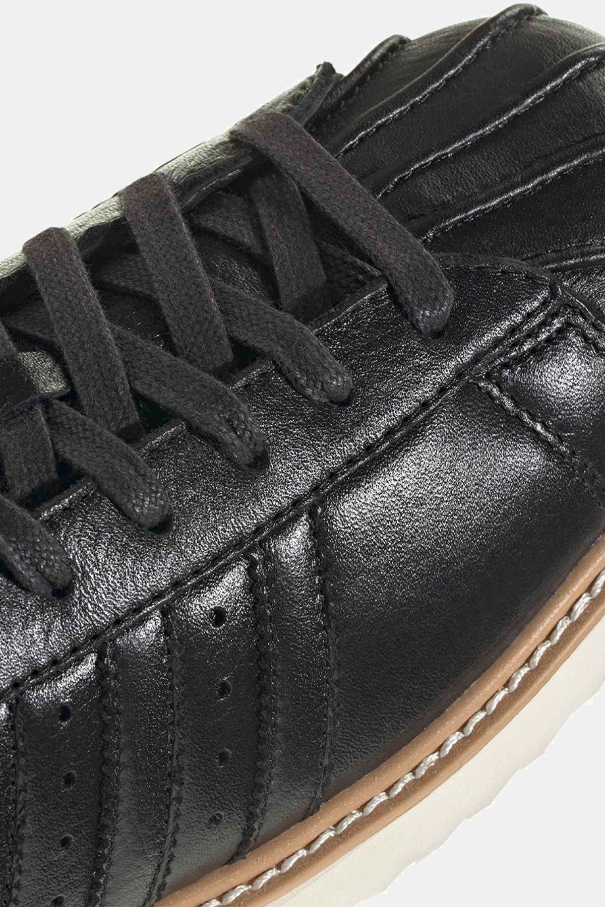 Superstar Lux