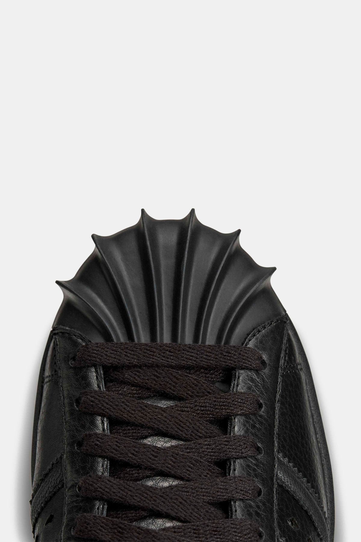 Superstar Vintage "Thug Club"
