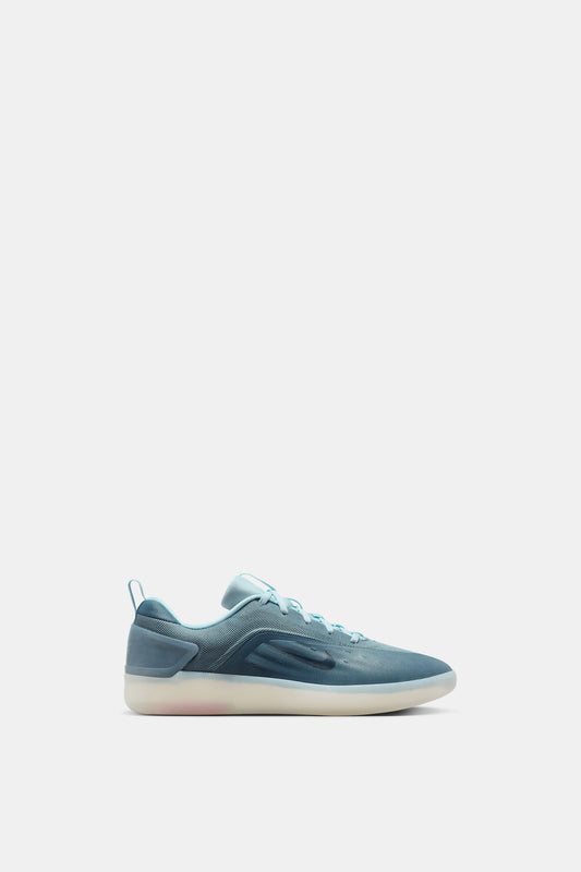 Nike SB Zoom Nyjah 4
