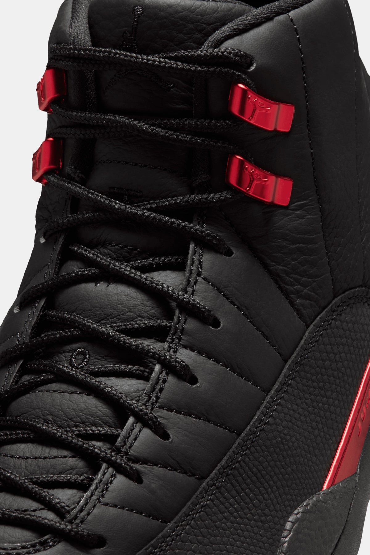 Air Jordan 12 Retro "Bloodline"