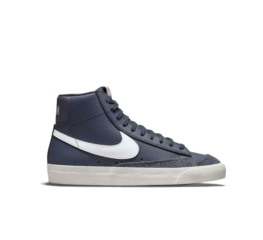 NIKE BLAZER MID '77 VINTAGE