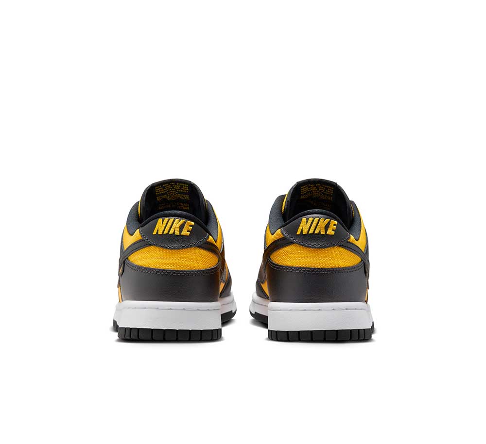 Nike Dunk Low Retro