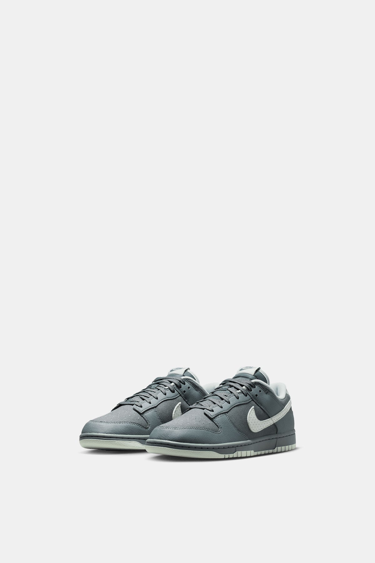 Nike Dunk Low Retro