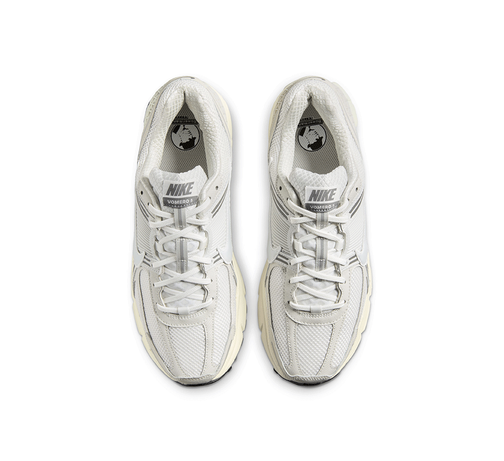 Nike Zoom Vomero 5 SE