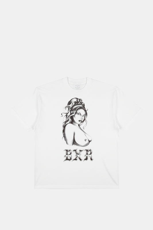 Hyna Tee